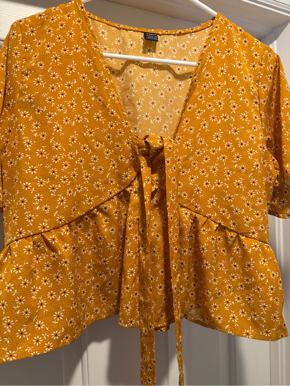SHEIN Mustard Floral Tie-Front Babydoll Top